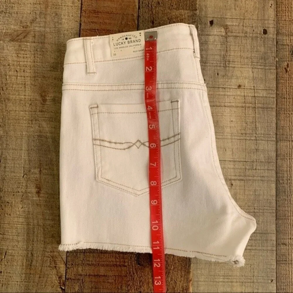 Lucky brand girls white shorts with tribal design - 16